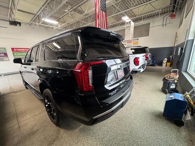 used 2023 GMC Yukon XL car, priced at $56,924