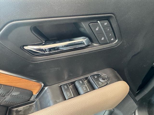 new 2025 GMC Canyon car, priced at $55,489