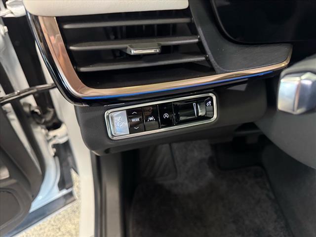 used 2025 Buick Envision car, priced at $41,531