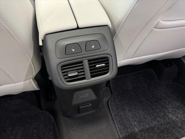 used 2025 Buick Envision car, priced at $41,531