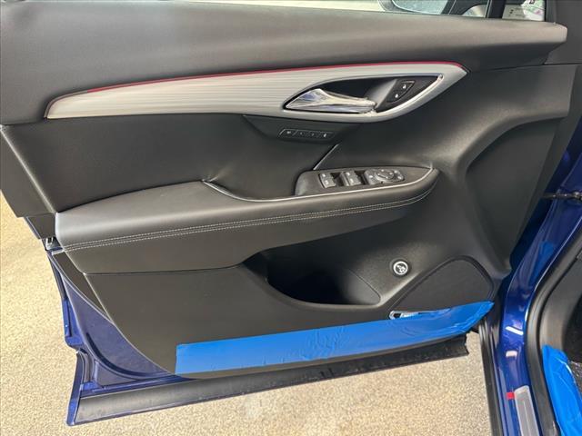 new 2025 Buick Envision car, priced at $45,394