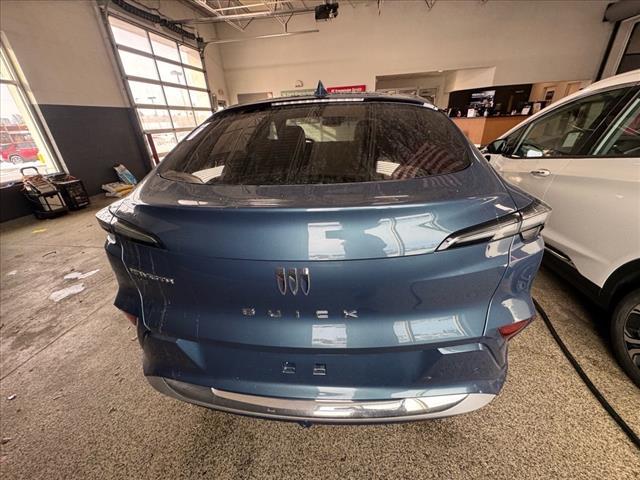 new 2025 Buick Envista car, priced at $31,009