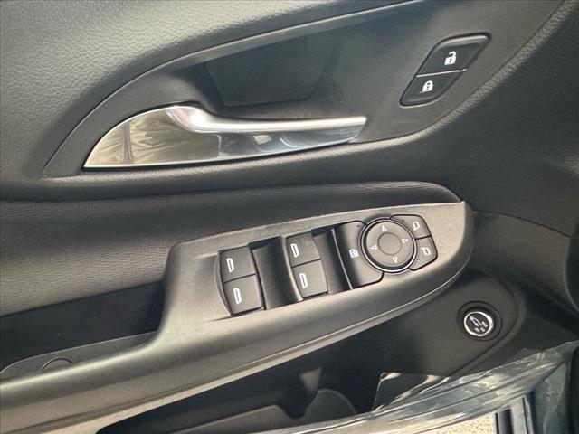 new 2025 Buick Envista car, priced at $31,009