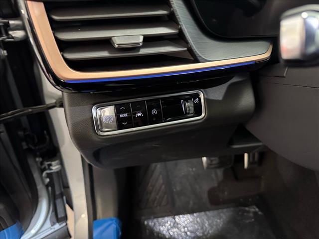 new 2025 Buick Envision car, priced at $38,960