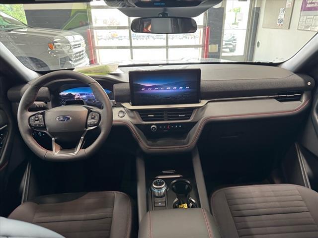 used 2025 Ford Explorer car, priced at $47,994