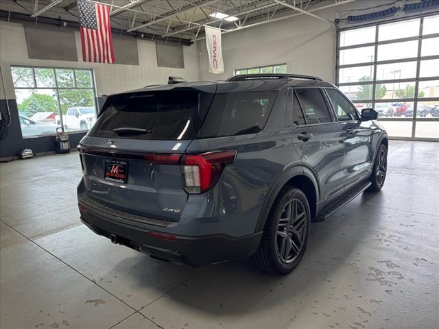 used 2025 Ford Explorer car, priced at $47,994