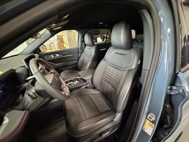 used 2025 Ford Explorer car, priced at $47,994