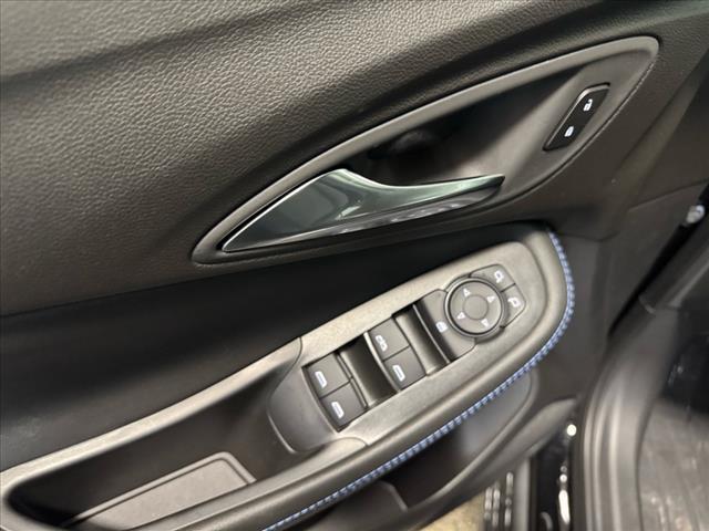 new 2025 Buick Encore GX car, priced at $31,615