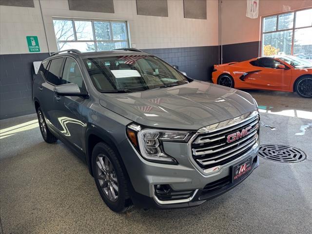used 2024 GMC Terrain car, priced at $27,304