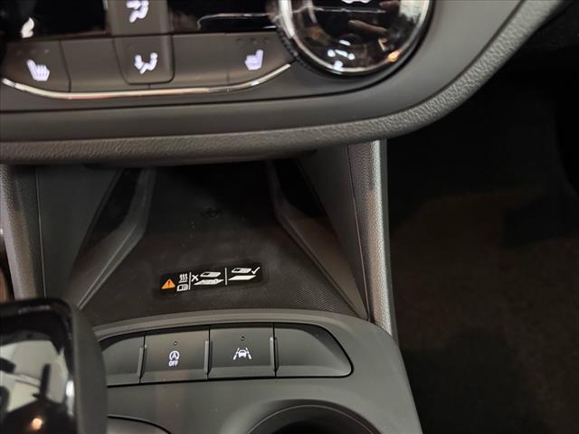 new 2025 Buick Envista car, priced at $27,775