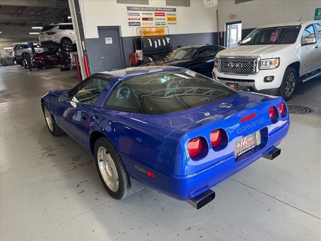 used 1995 Chevrolet Corvette car, priced at $14,000