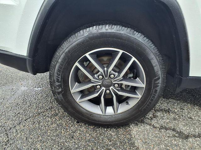 used 2021 Jeep Grand Cherokee car, priced at $18,659