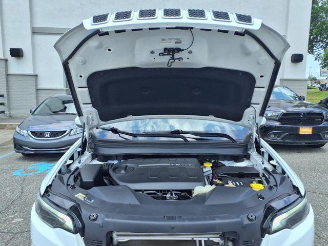 used 2019 Jeep Cherokee car, priced at $16,687