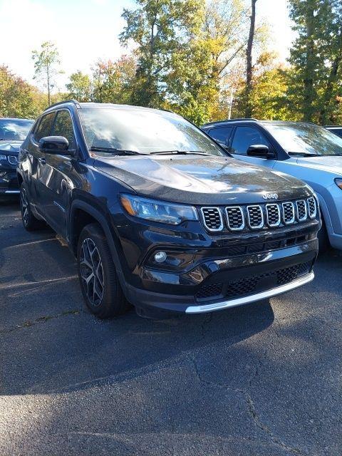 new 2025 Jeep Compass car, priced at $33,435