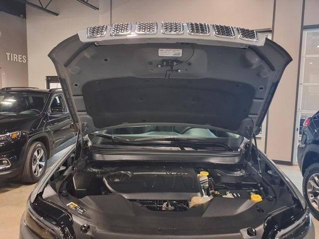 used 2022 Jeep Cherokee car, priced at $27,500