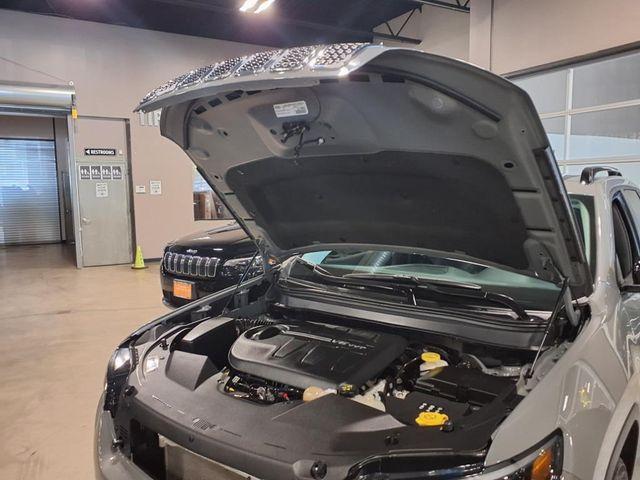 used 2022 Jeep Cherokee car, priced at $27,500