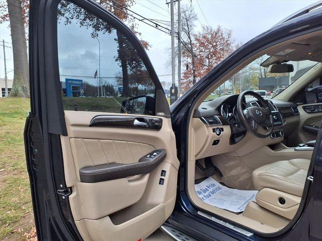 used 2015 Mercedes-Benz GL-Class car, priced at $13,000