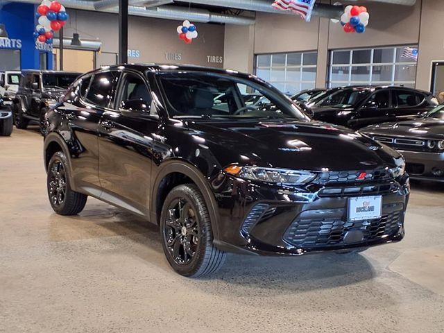 used 2024 Dodge Hornet car, priced at $30,000