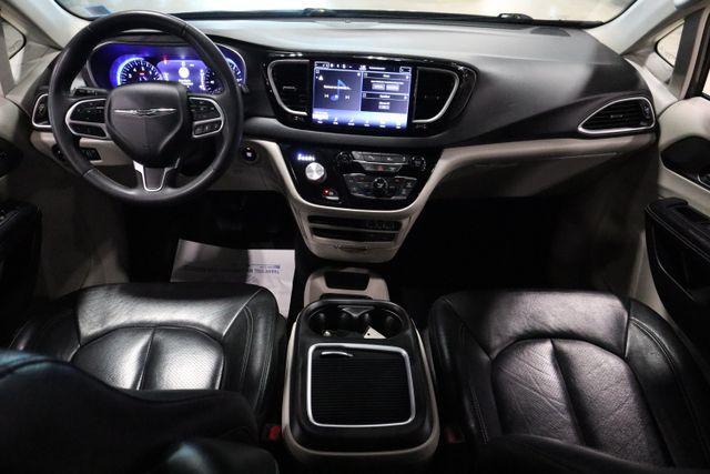 used 2022 Chrysler Pacifica car, priced at $22,300