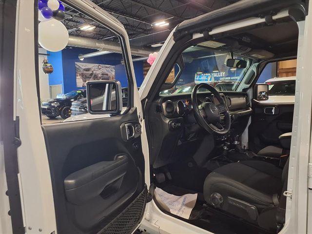 used 2022 Jeep Wrangler Unlimited car, priced at $30,578
