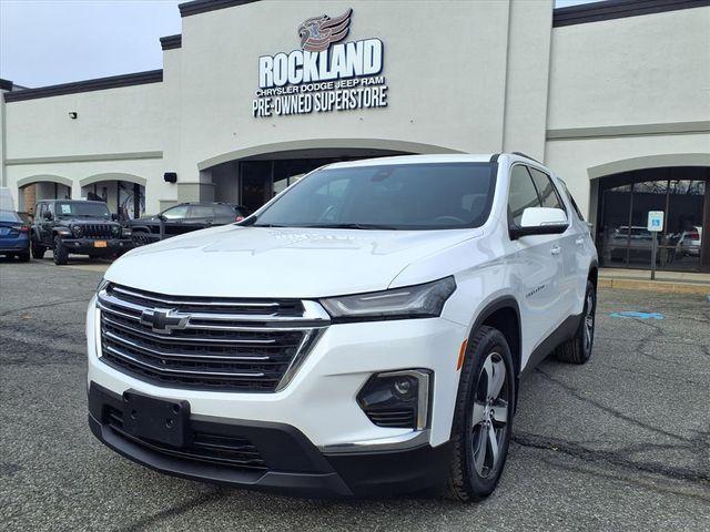 used 2023 Chevrolet Traverse car, priced at $29,358