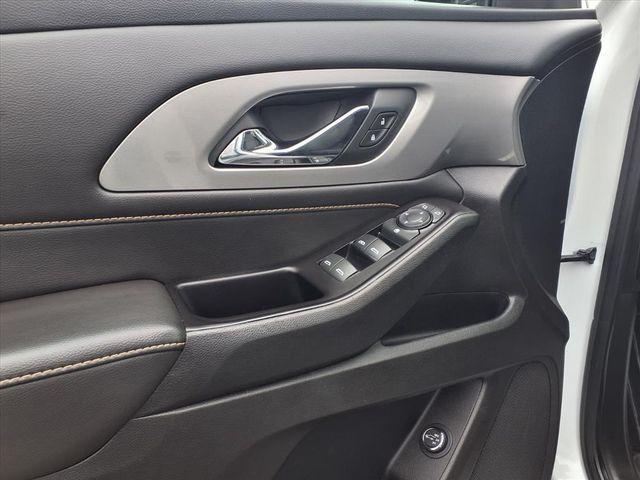 used 2020 Chevrolet Traverse car, priced at $20,300