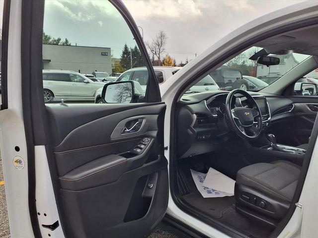 used 2020 Chevrolet Traverse car, priced at $20,300