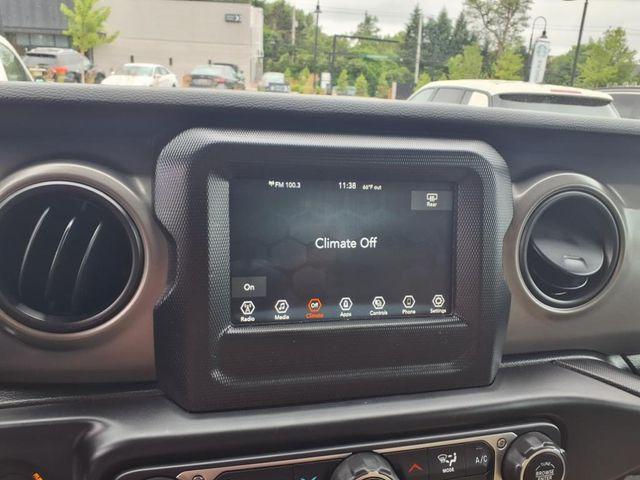 used 2023 Jeep Gladiator car, priced at $28,200
