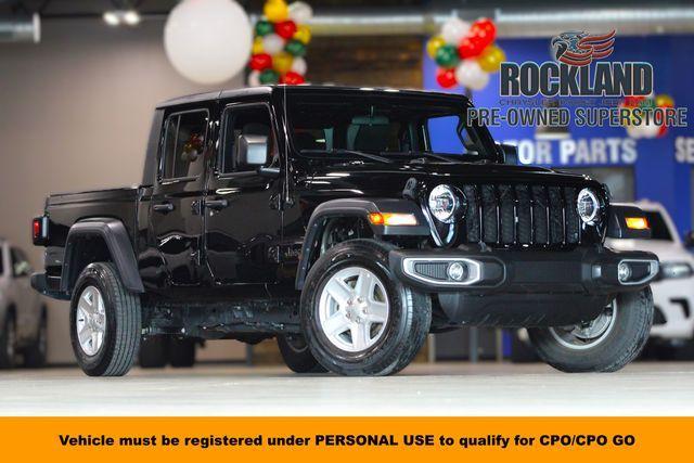 used 2023 Jeep Gladiator car, priced at $31,500