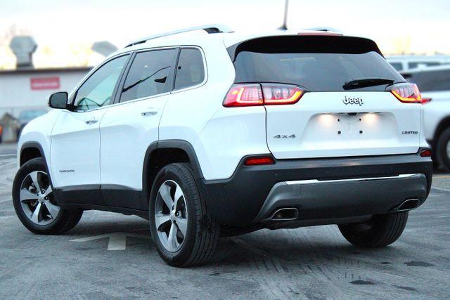 used 2021 Jeep Cherokee car, priced at $27,400