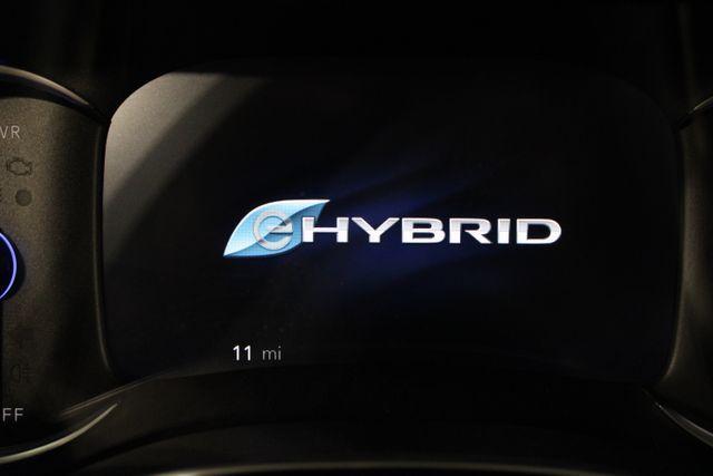 used 2023 Chrysler Pacifica Hybrid car, priced at $39,000