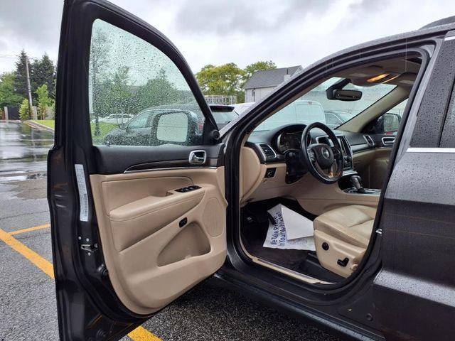 used 2018 Jeep Grand Cherokee car, priced at $16,000