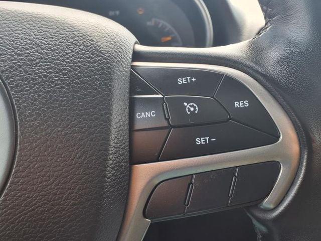 used 2022 Jeep Grand Cherokee WK car, priced at $27,669