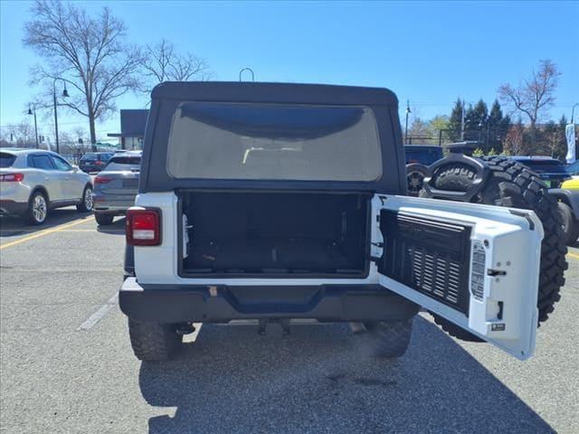 used 2021 Jeep Wrangler Unlimited car, priced at $33,400