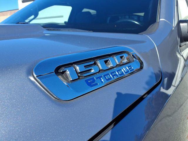 used 2021 Ram 1500 car, priced at $25,000