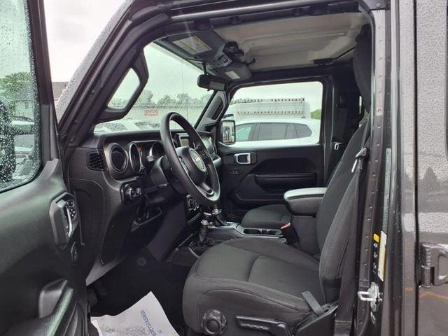 used 2023 Jeep Gladiator car, priced at $29,400