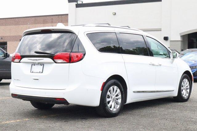 used 2018 Chrysler Pacifica car, priced at $18,265