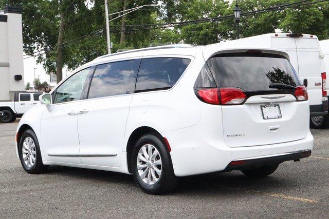 used 2018 Chrysler Pacifica car, priced at $18,265