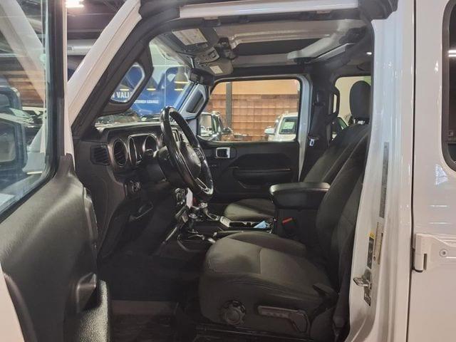 used 2021 Jeep Gladiator car, priced at $32,964