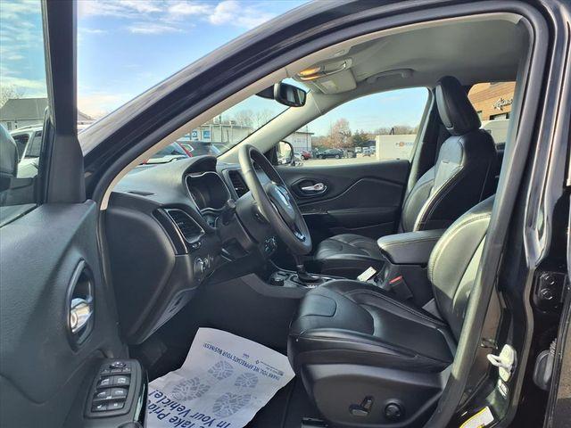 used 2023 Jeep Cherokee car, priced at $21,800