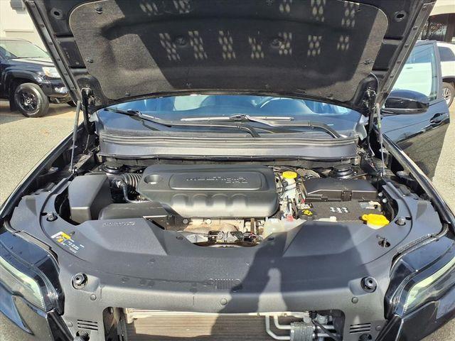 used 2023 Jeep Cherokee car, priced at $21,800