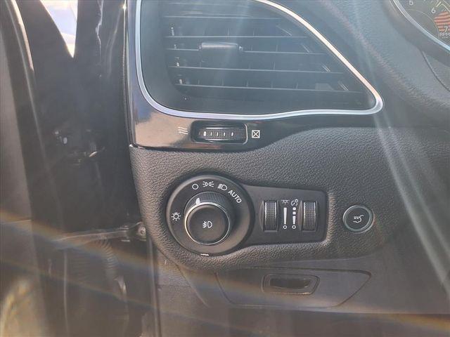 used 2023 Jeep Cherokee car, priced at $21,800