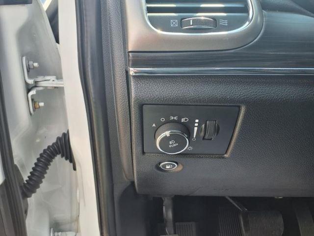 used 2021 Jeep Grand Cherokee car, priced at $25,200