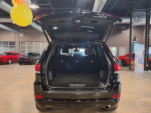 used 2022 Jeep Grand Cherokee WK car, priced at $29,890