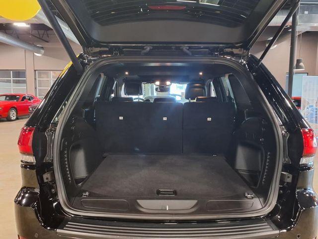 used 2022 Jeep Grand Cherokee WK car, priced at $29,890