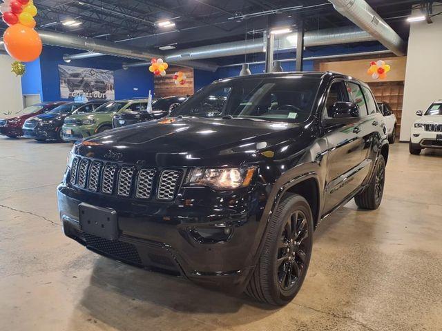 used 2022 Jeep Grand Cherokee WK car, priced at $29,890