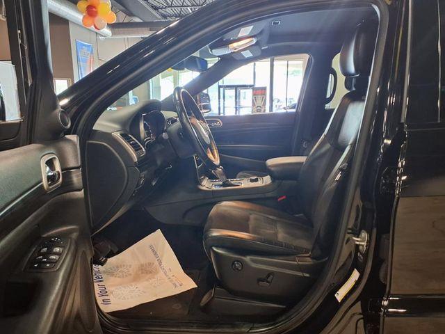 used 2022 Jeep Grand Cherokee WK car, priced at $29,890