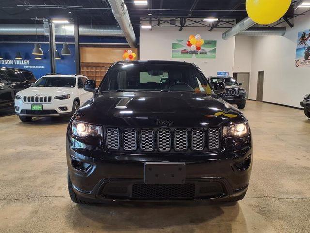 used 2022 Jeep Grand Cherokee WK car, priced at $29,890