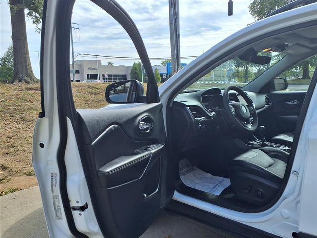 used 2022 Jeep Cherokee car, priced at $24,898