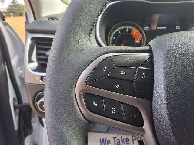 used 2022 Jeep Cherokee car, priced at $24,898